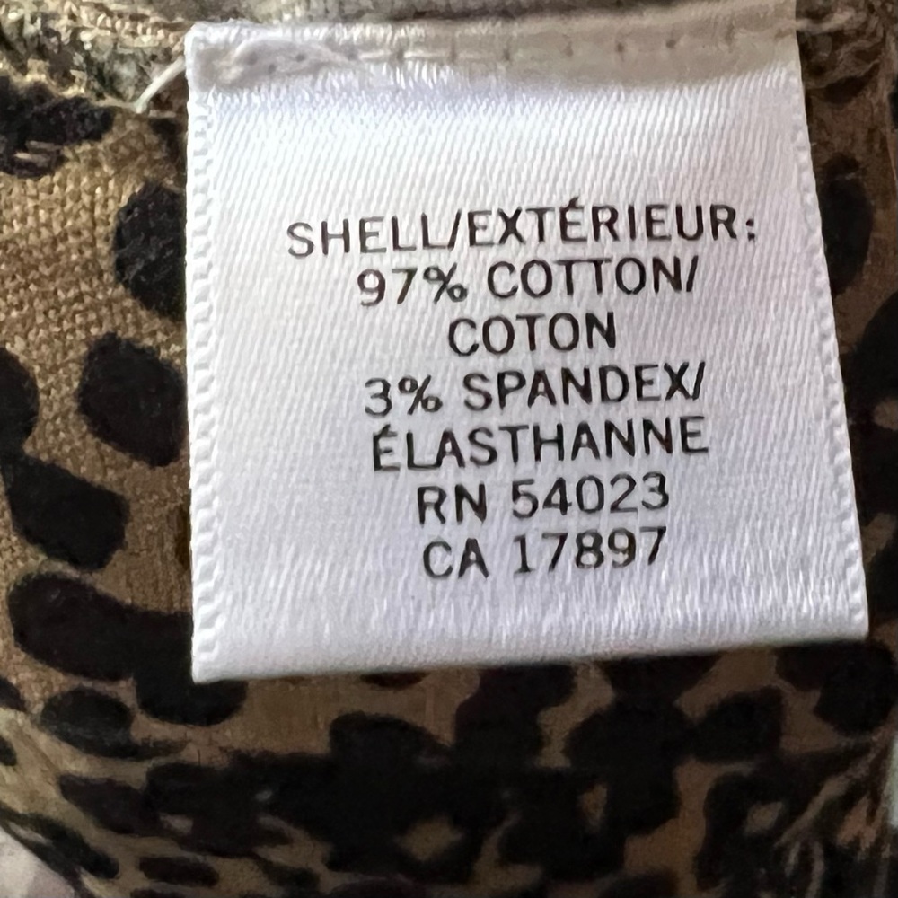 NWOT BANANA REPUBLIC Animal Print DRESS SHORTS 4 - Picture 8 of 9